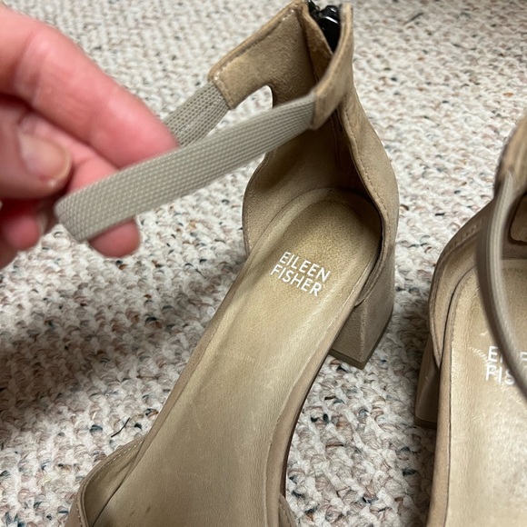 Eileen Fisher Tan Heels with Ankle Strap and Pointed Toe - Picture 8 of 12